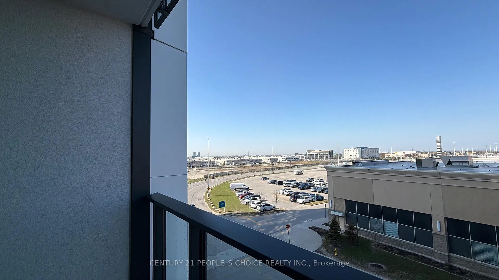 Photo 11 of Unit 412, 27 Korda Gate, Vaughan, Concord — HOMEH