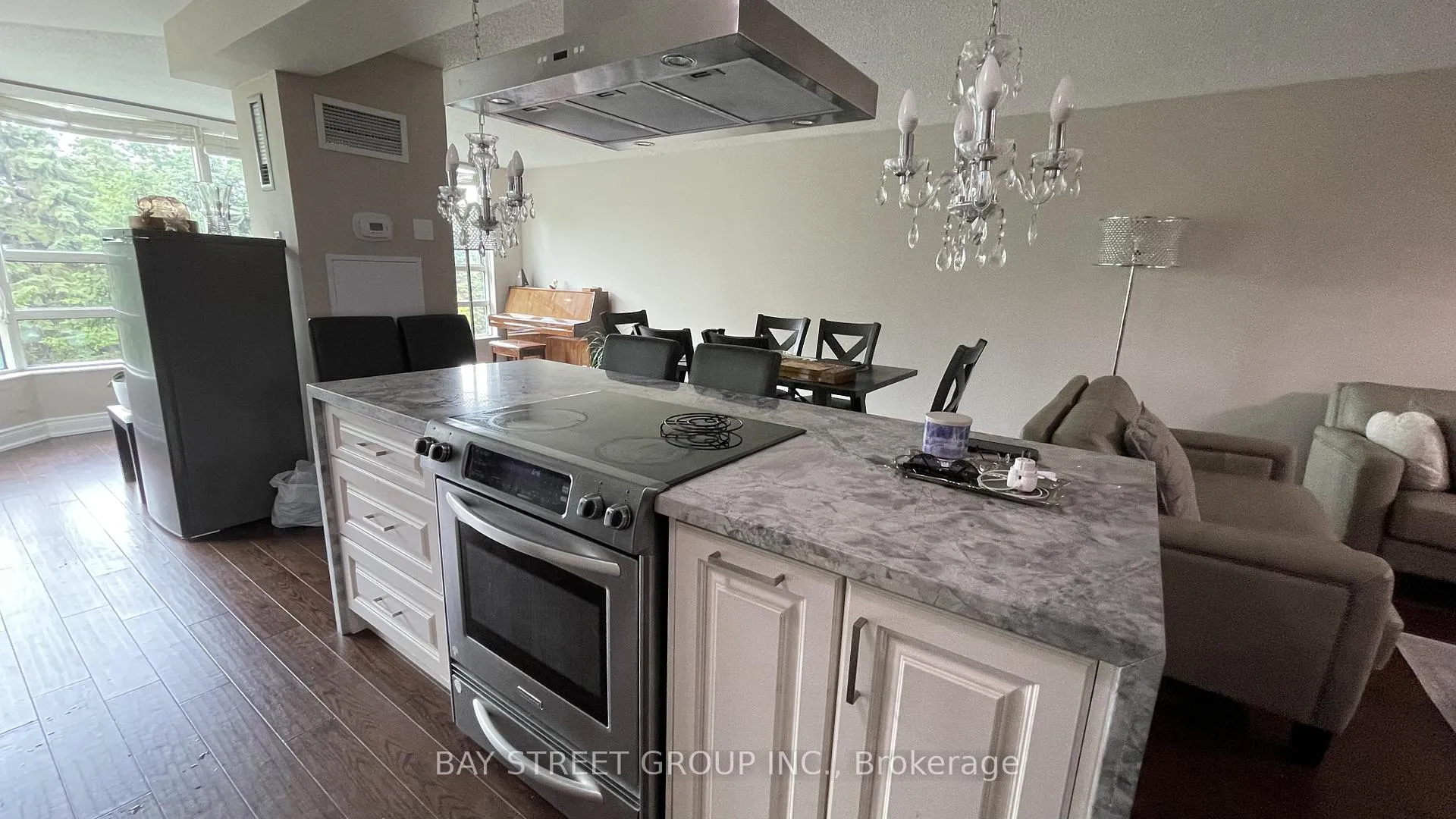 Photo 10 of Unit 423, 7905 Bayview Avenue, Markham, Aileen-Willowbrook — HOMEH