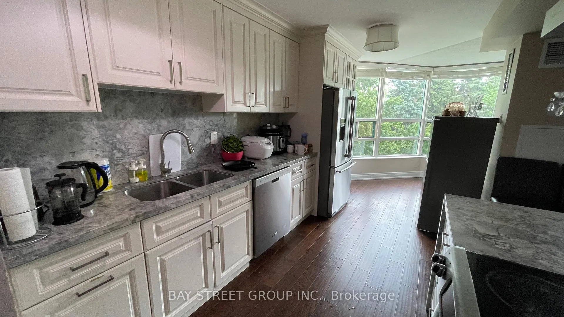 Photo 11 of Unit 423, 7905 Bayview Avenue, Markham, Aileen-Willowbrook — HOMEH