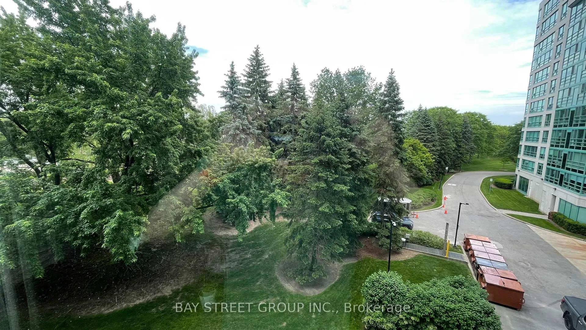 Photo 15 of Unit 423, 7905 Bayview Avenue, Markham, Aileen-Willowbrook — HOMEH