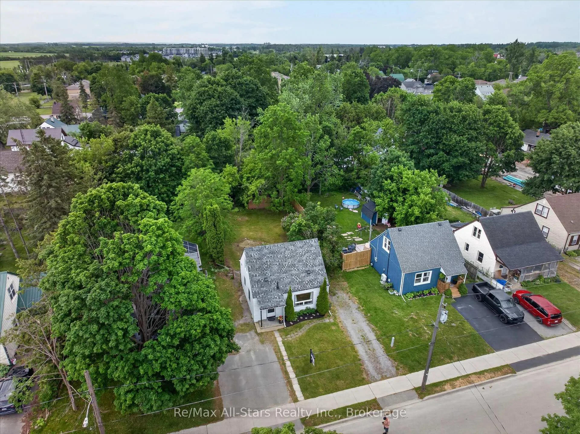 Photo 6 of 43 Melbourne Street E, Kawartha Lakes, Lindsay — HOMEH