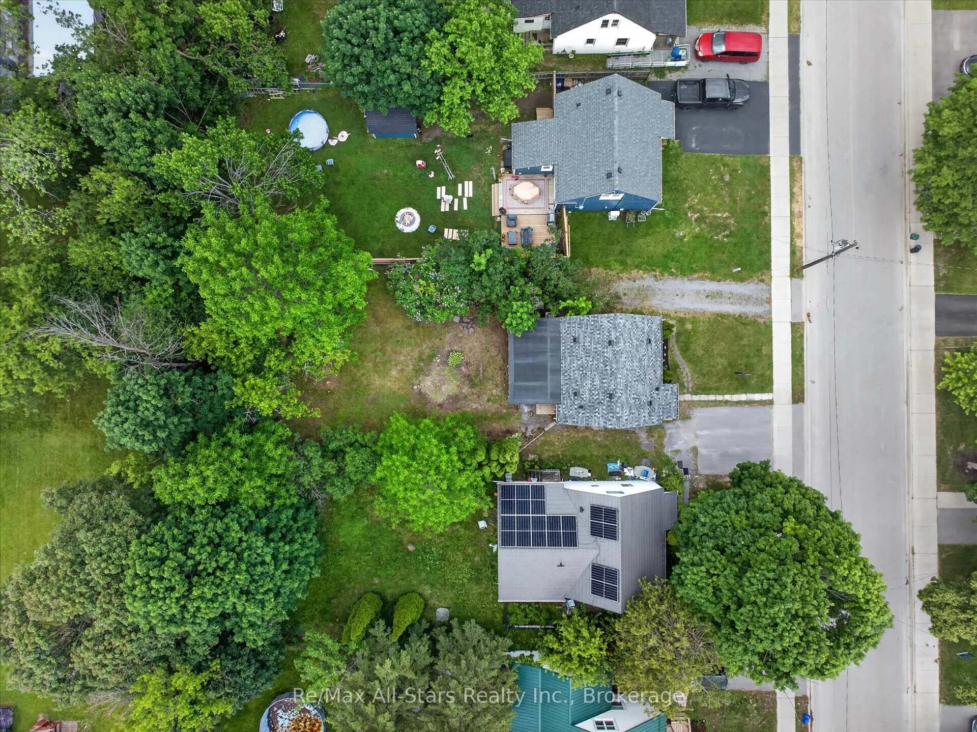 Photo 36 of 43 Melbourne Street E, Kawartha Lakes, Lindsay — HOMEH