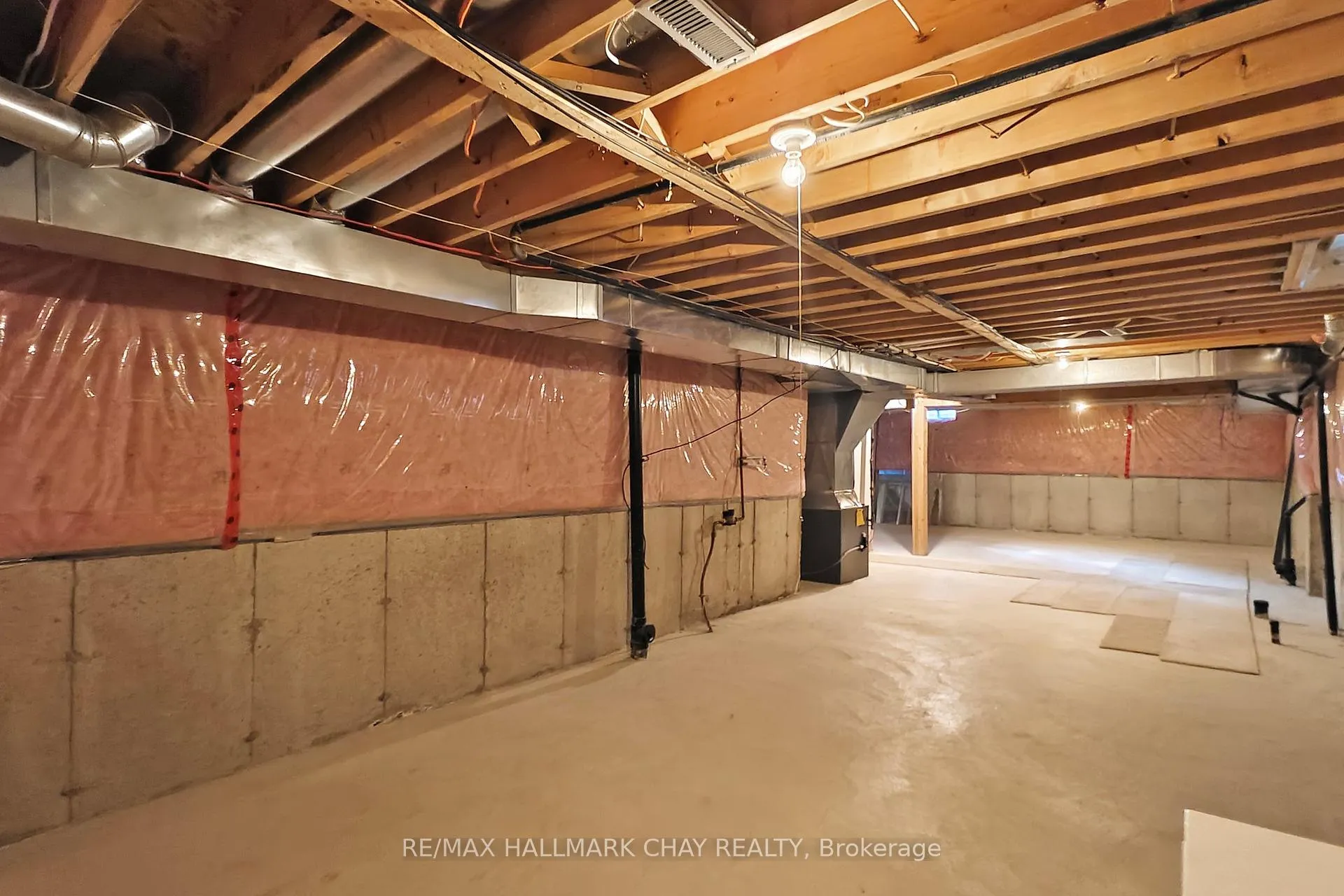 Photo 35 of 76 Cobblestone Court, Brampton, Sandringham-Wellington — HOMEH