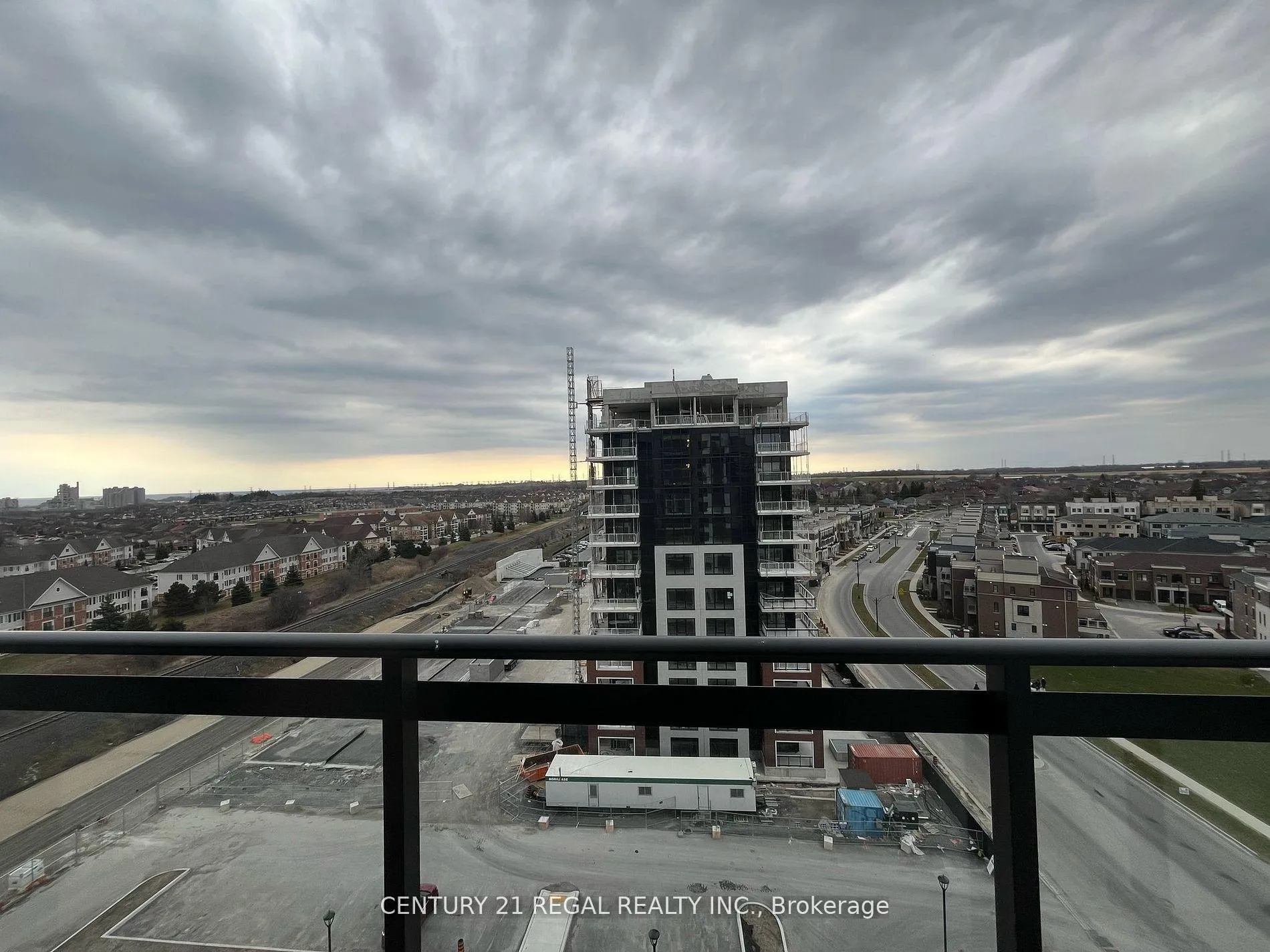 Photo 4 of Unit 1010, 55 Clarington Boulevard, Clarington, Bowmanville — HOMEH