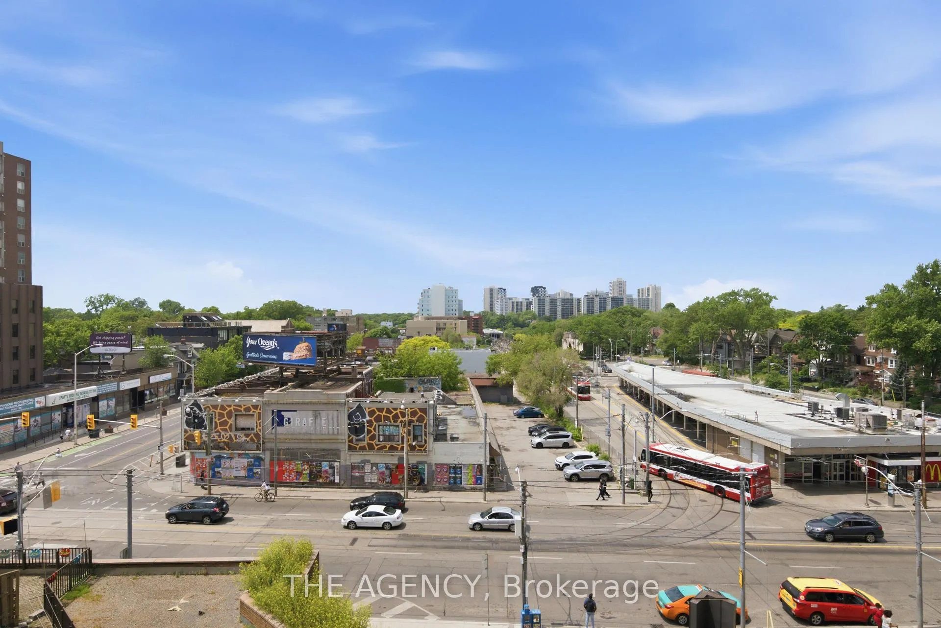 Photo 3 of Unit 520A, 2350 Dundas Street W, Toronto, High Park North — HOMEH