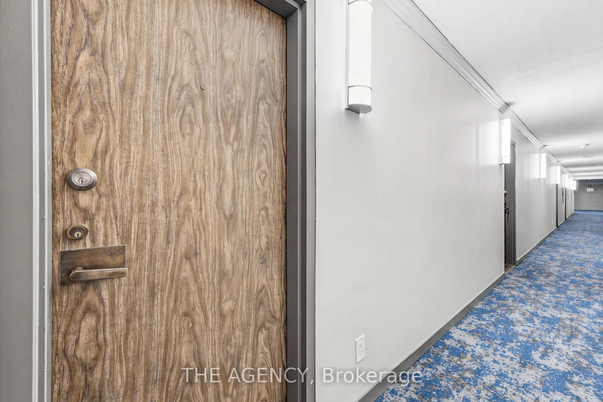 Photo 4 of Unit 520A, 2350 Dundas Street W, Toronto, High Park North — HOMEH