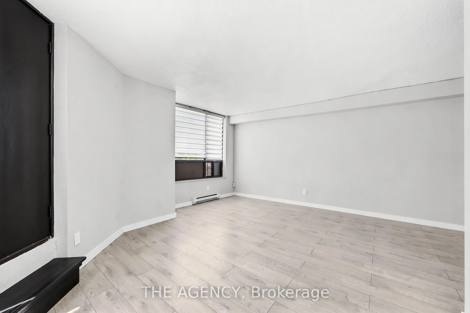 Photo 8 of Unit 520A, 2350 Dundas Street W, Toronto, High Park North — HOMEH