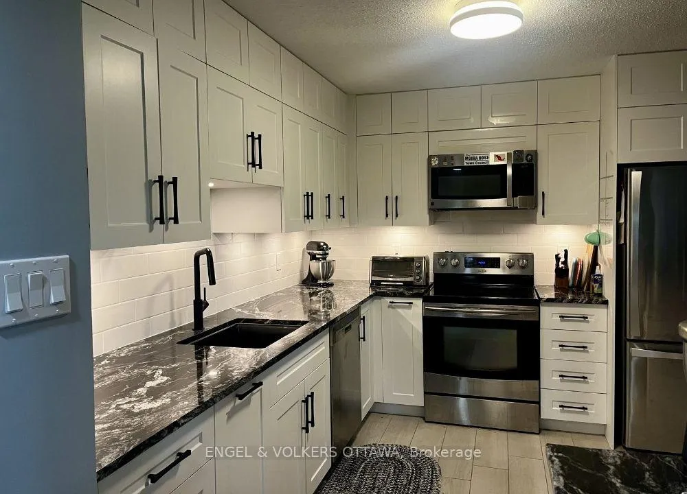 Photo 4 of Unit 503, 50 Emmerson Avenue, Ottawa, Mechanicsville — HOMEH