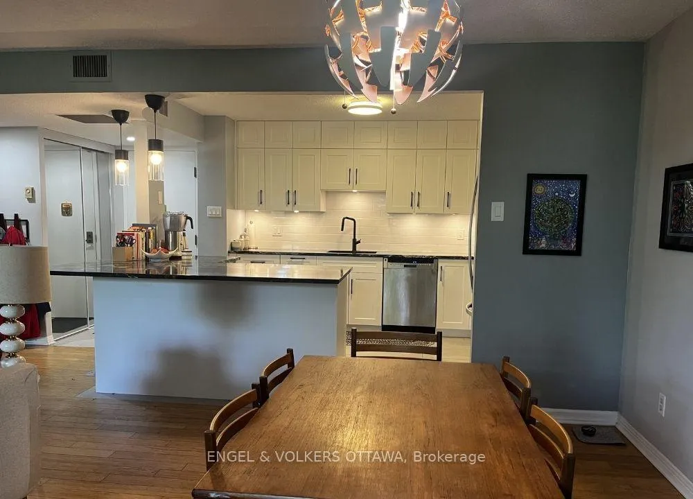 Photo 6 of Unit 503, 50 Emmerson Avenue, Ottawa, Mechanicsville — HOMEH