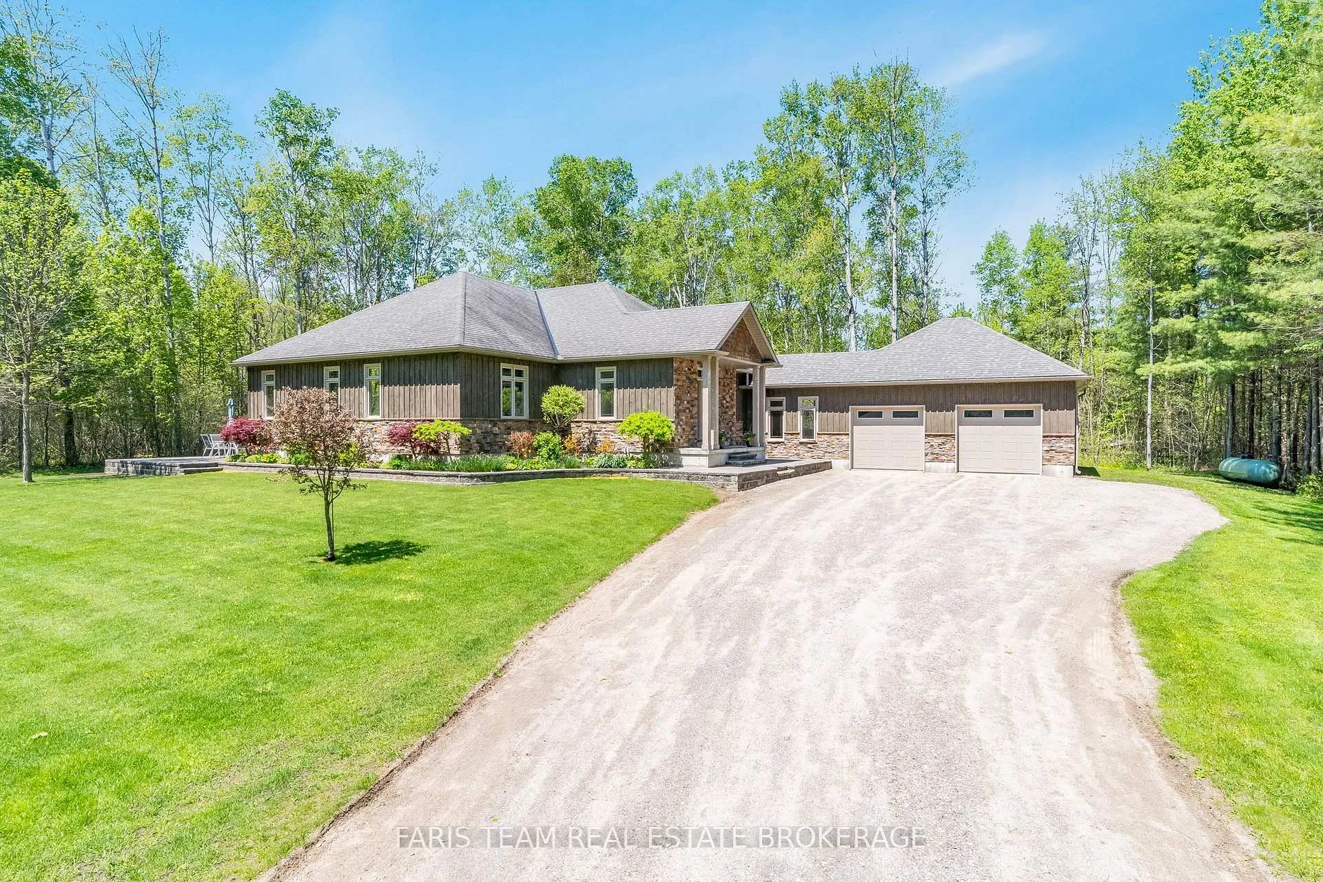Photo 2 of 470 Baseline Road S, Tiny, Rural Tiny — HOMEH