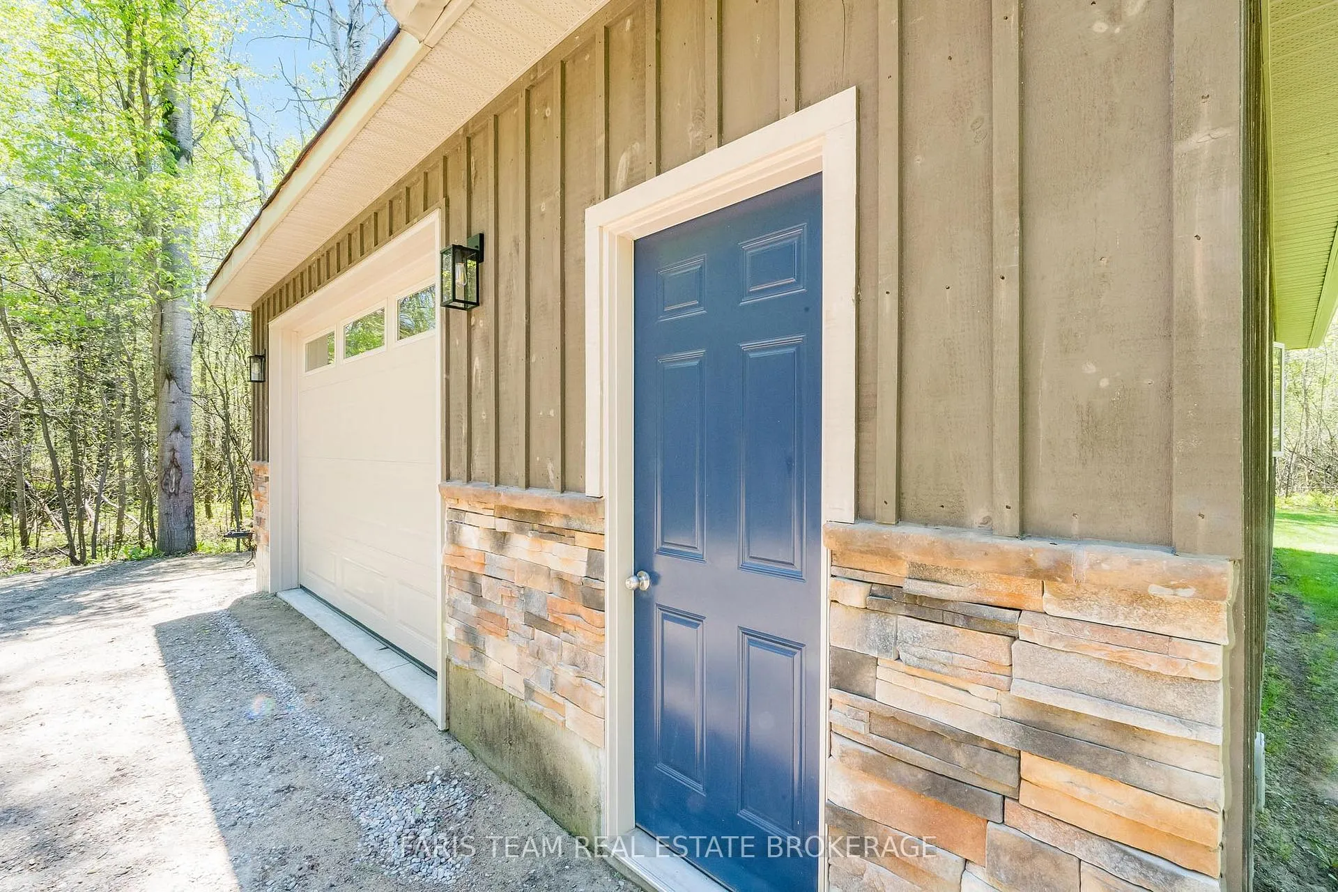 Photo 36 of 470 Baseline Road S, Tiny, Rural Tiny — HOMEH