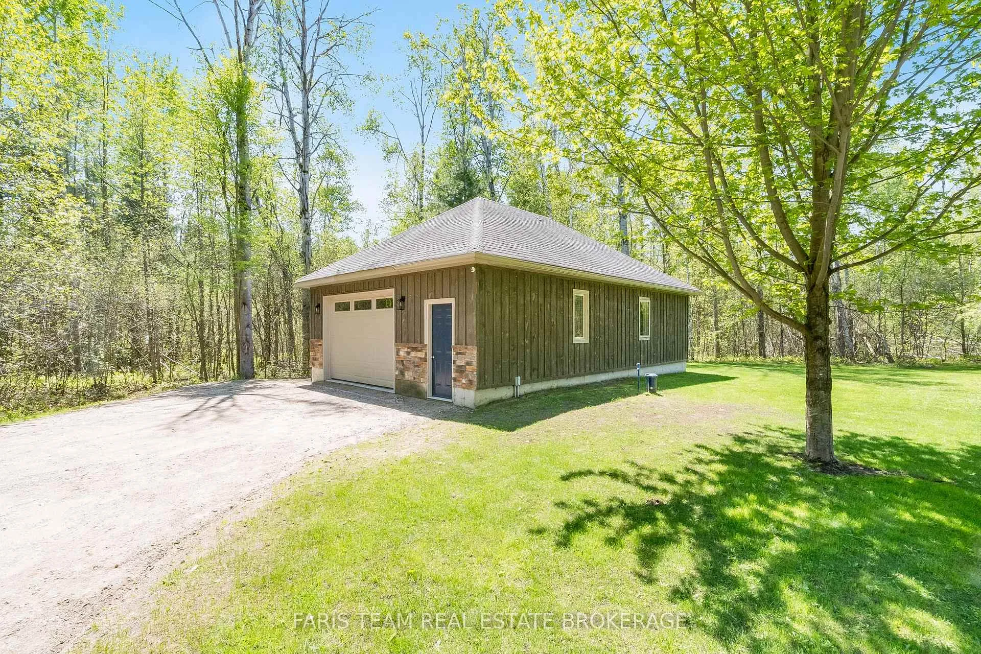 Photo 38 of 470 Baseline Road S, Tiny, Rural Tiny — HOMEH