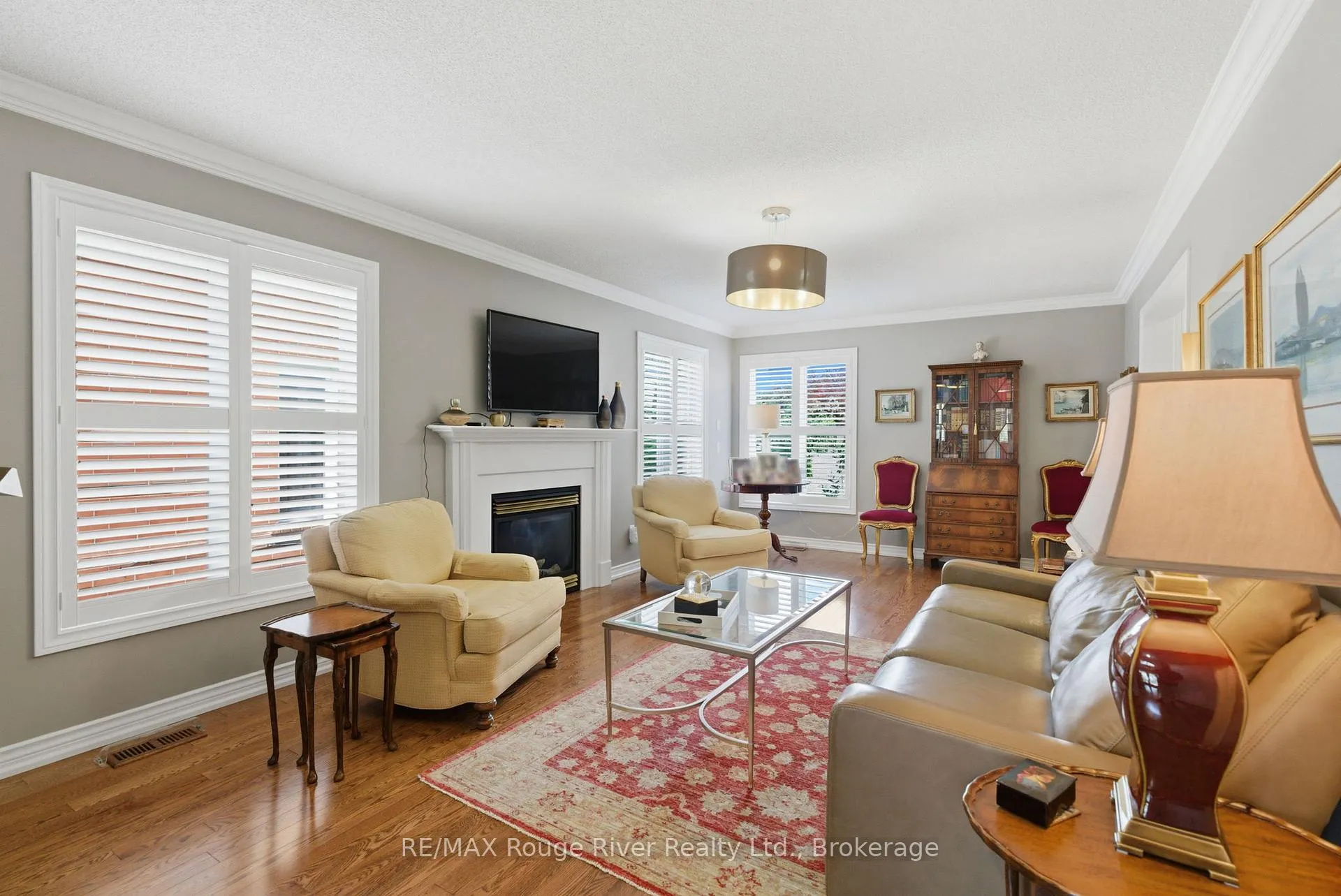Photo 4 of 18 Bugelli Drive, Whitby, Taunton North — HOMEH