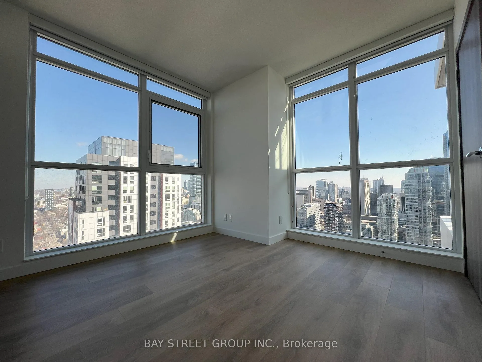 Photo 6 of Unit 4601, 38 Widmer St, Toronto, Waterfront Communities — HOMEH