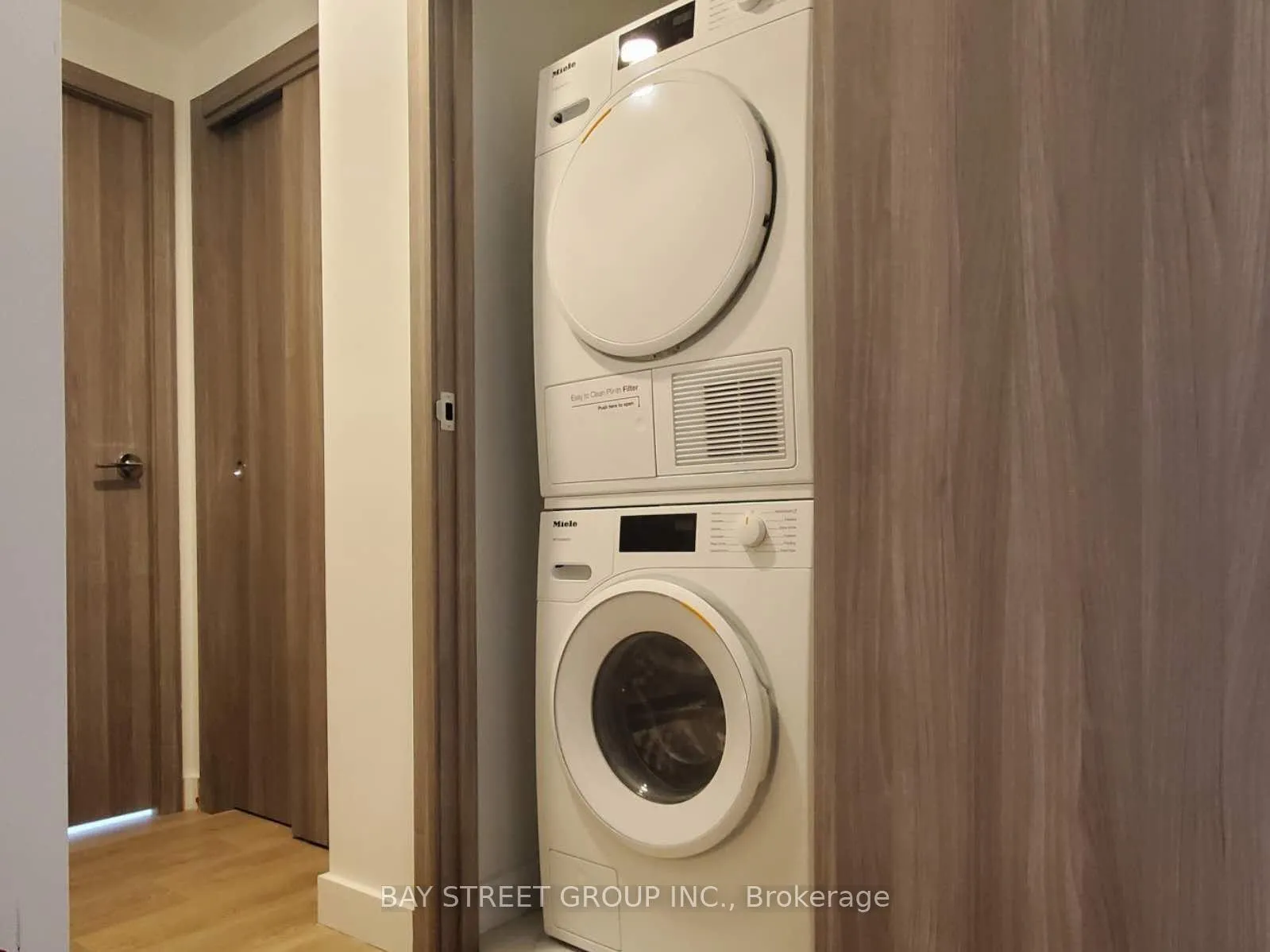 Photo 10 of Unit 4601, 38 Widmer St, Toronto, Waterfront Communities — HOMEH