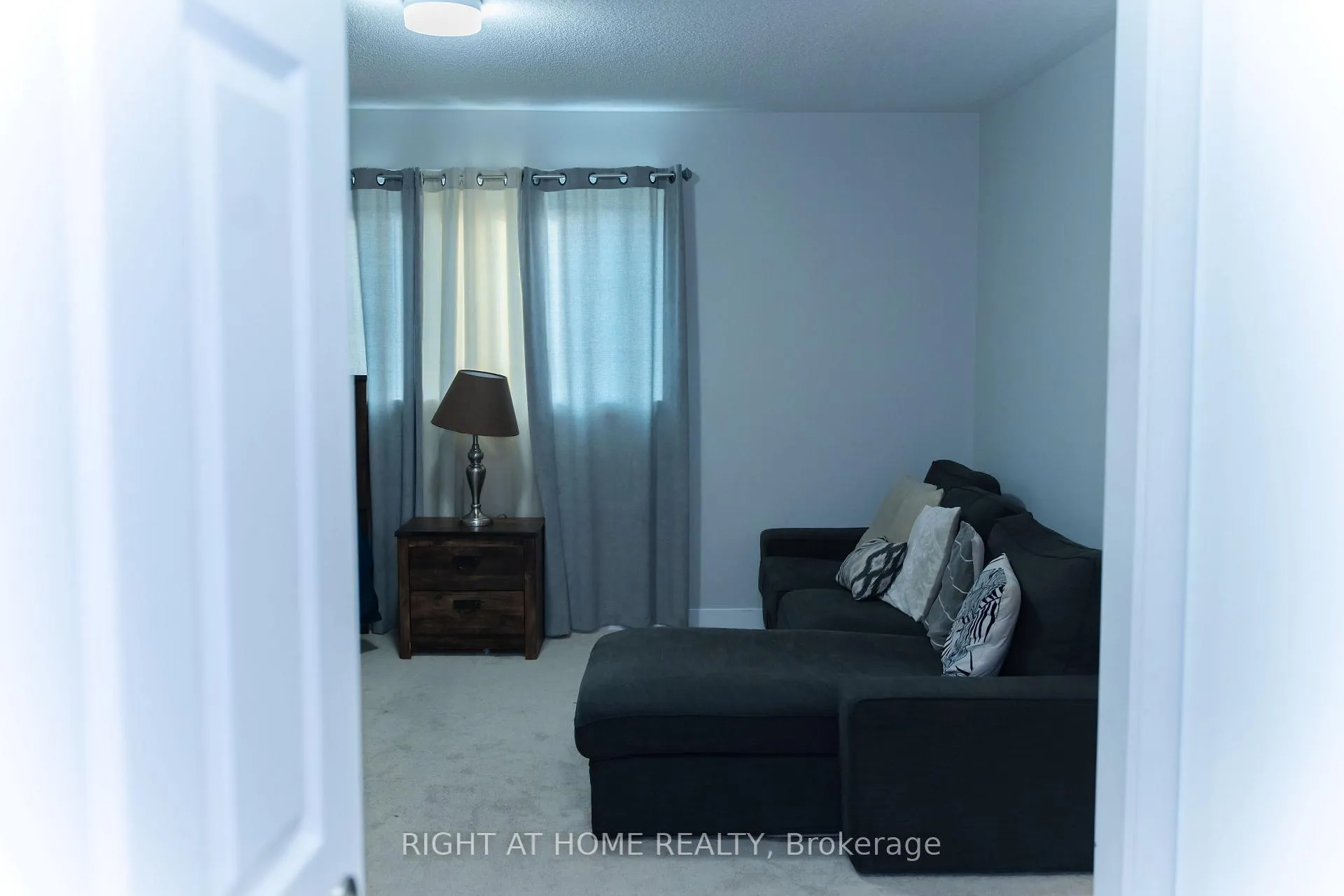 Photo 24 of 76 Kindred Row, Ottawa, Stittsville (North) — HOMEH
