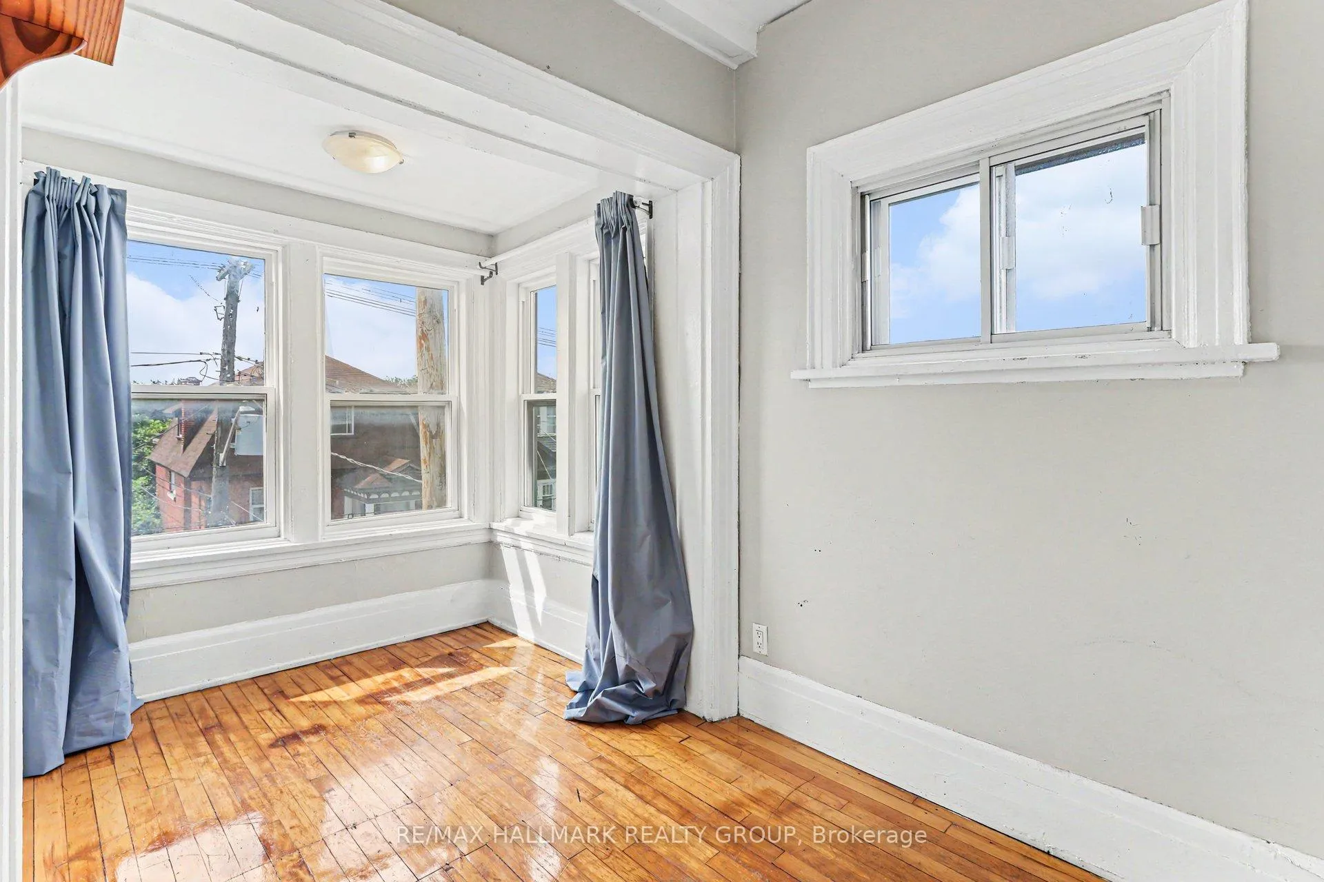 Photo 5 of Unit 3, 1071 Gladstone Avenue, Ottawa, Hintonburg — HOMEH