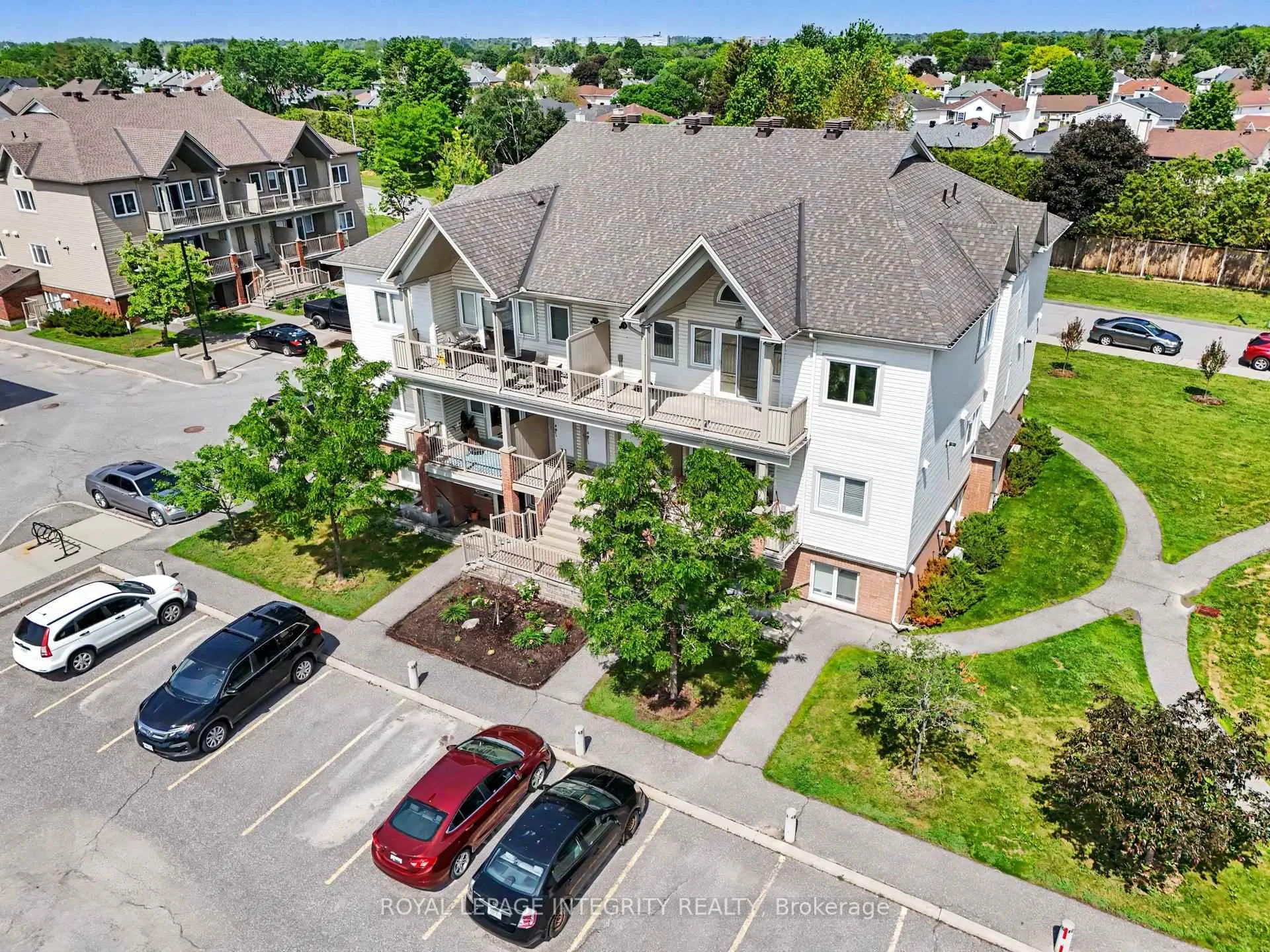Photo 21 of Unit I, 139 Harthill Way, Ottawa, Barrhaven - Heritage Park — HOMEH