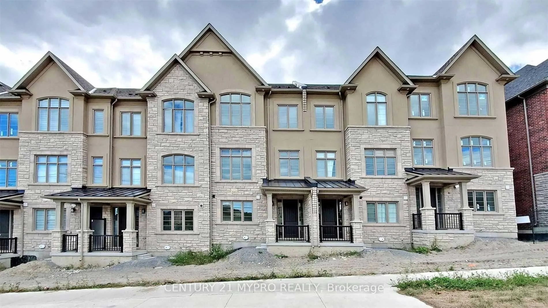 Photo 1 of 9374 Kennedy Road, Markham, Angus Glen — HOMEH