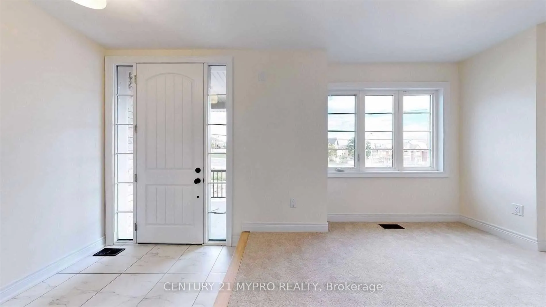 Photo 3 of 9374 Kennedy Road, Markham, Angus Glen — HOMEH