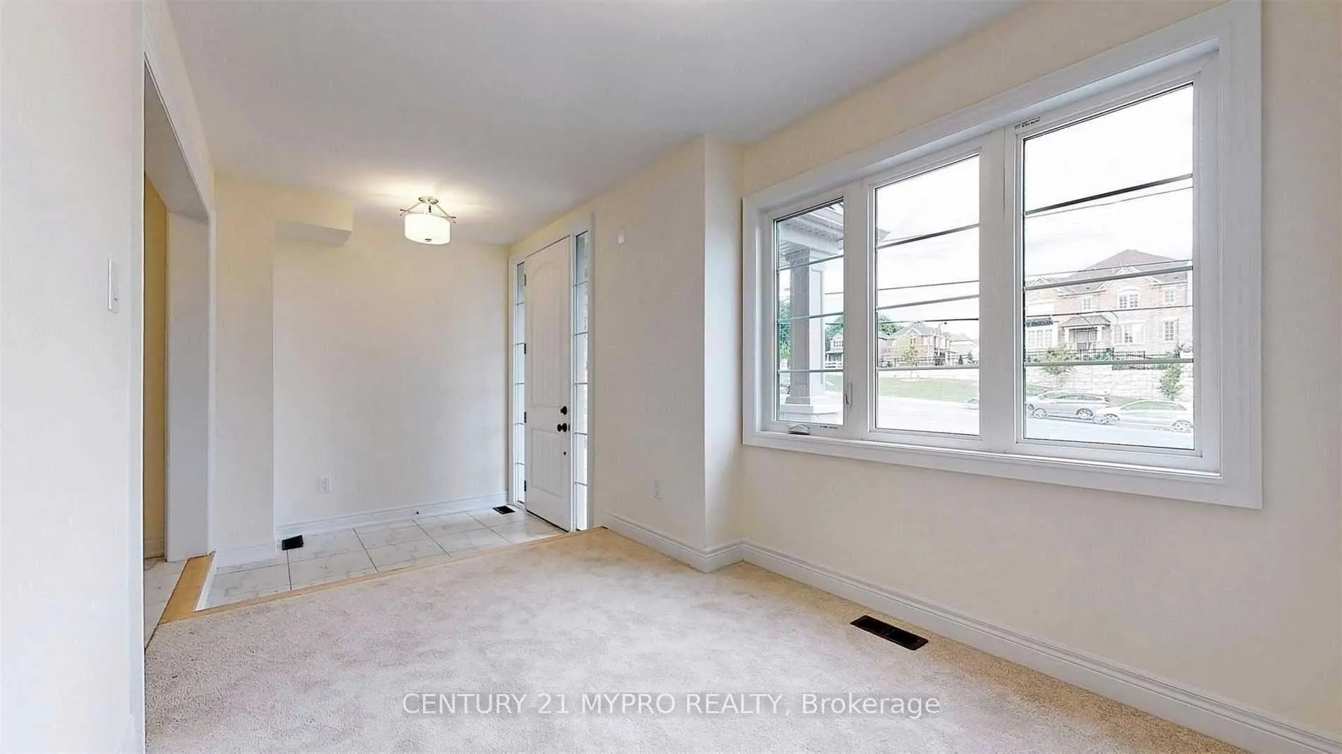 Photo 4 of 9374 Kennedy Road, Markham, Angus Glen — HOMEH