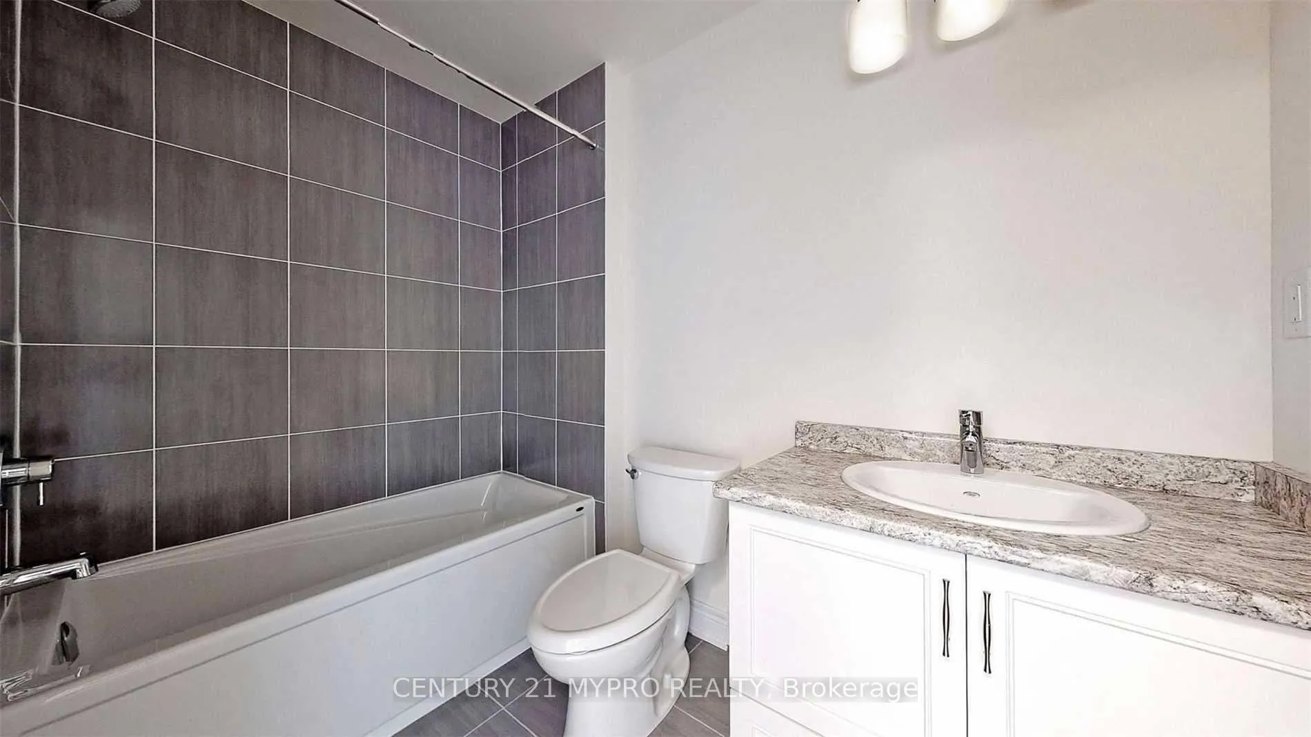 Photo 25 of 9374 Kennedy Road, Markham, Angus Glen — HOMEH