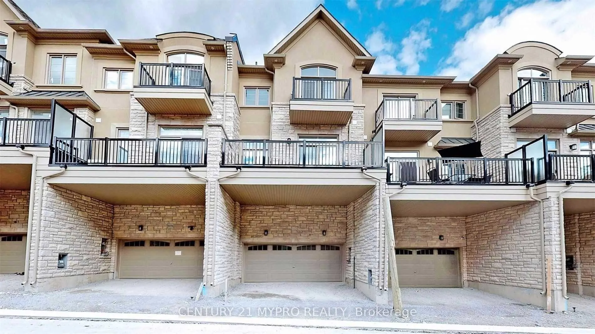 Photo 28 of 9374 Kennedy Road, Markham, Angus Glen — HOMEH