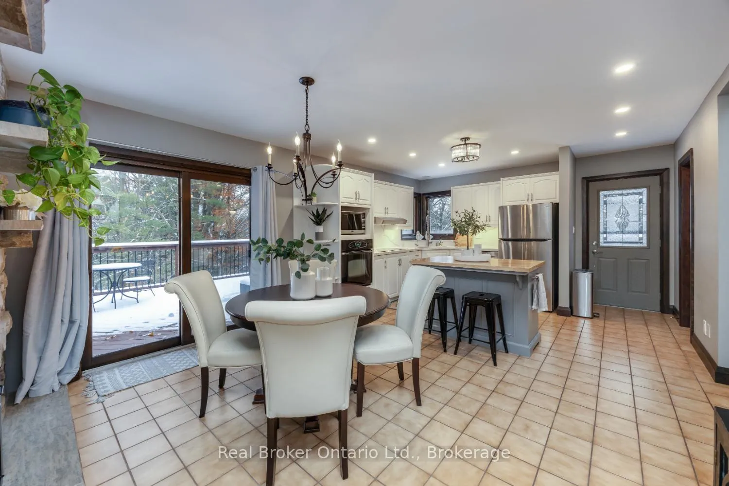 Photo 14 of 5 Sumac Road, Clarington, Rural Clarington — HOMEH