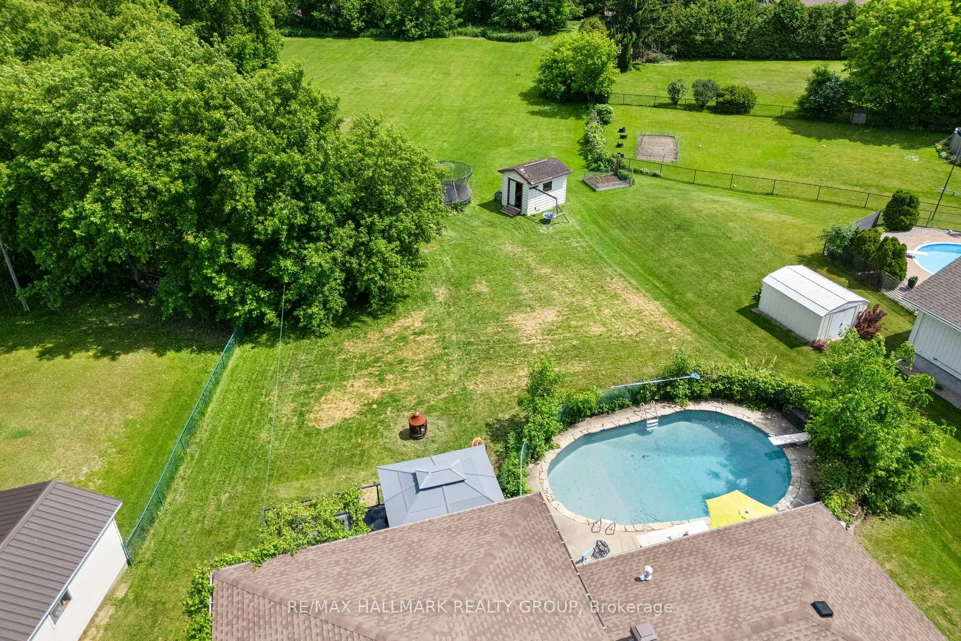 Photo 5 of 17 Sunnymede Avenue, Champlain, Champlain Twp — HOMEH