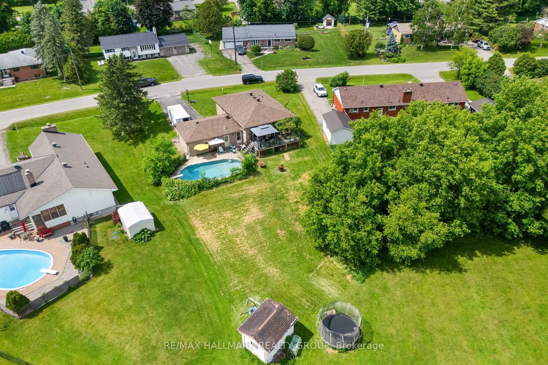 Photo 7 of 17 Sunnymede Avenue, Champlain, Champlain Twp — HOMEH