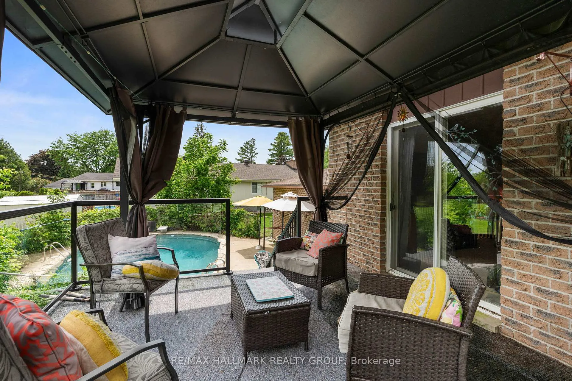 Photo 8 of 17 Sunnymede Avenue, Champlain, Champlain Twp — HOMEH