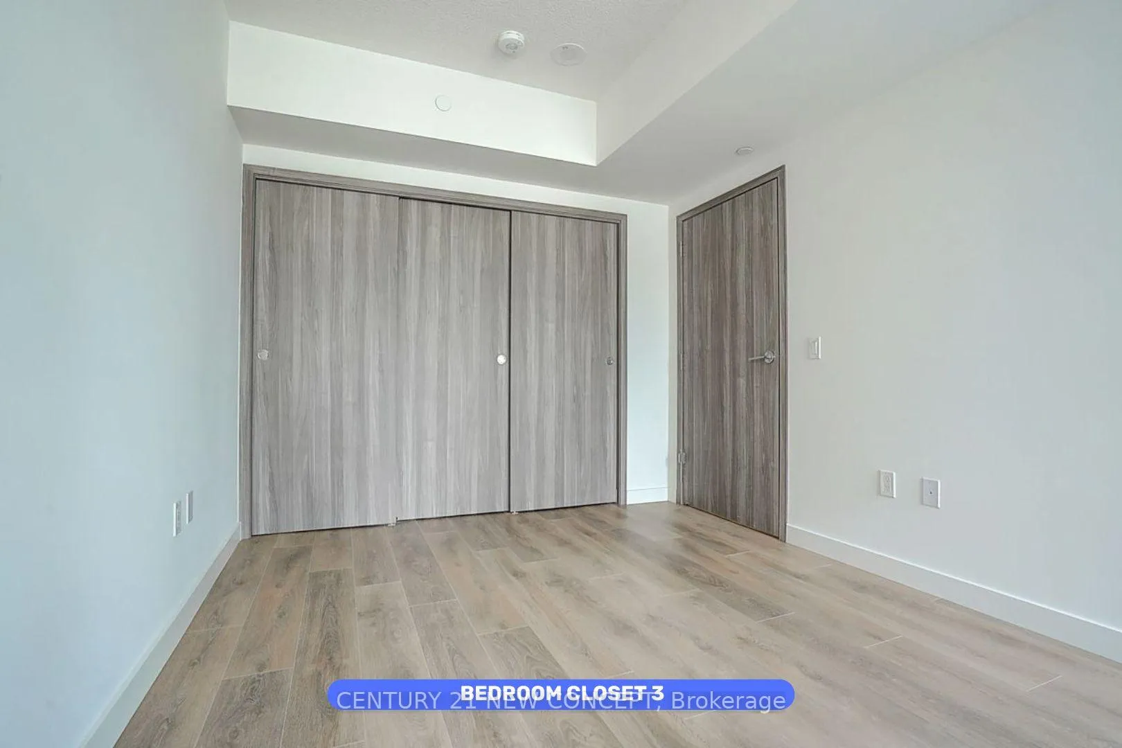 Photo 8 of Unit 936, 1 Concord Cityplace Way, Toronto, Waterfront Communities — HOMEH