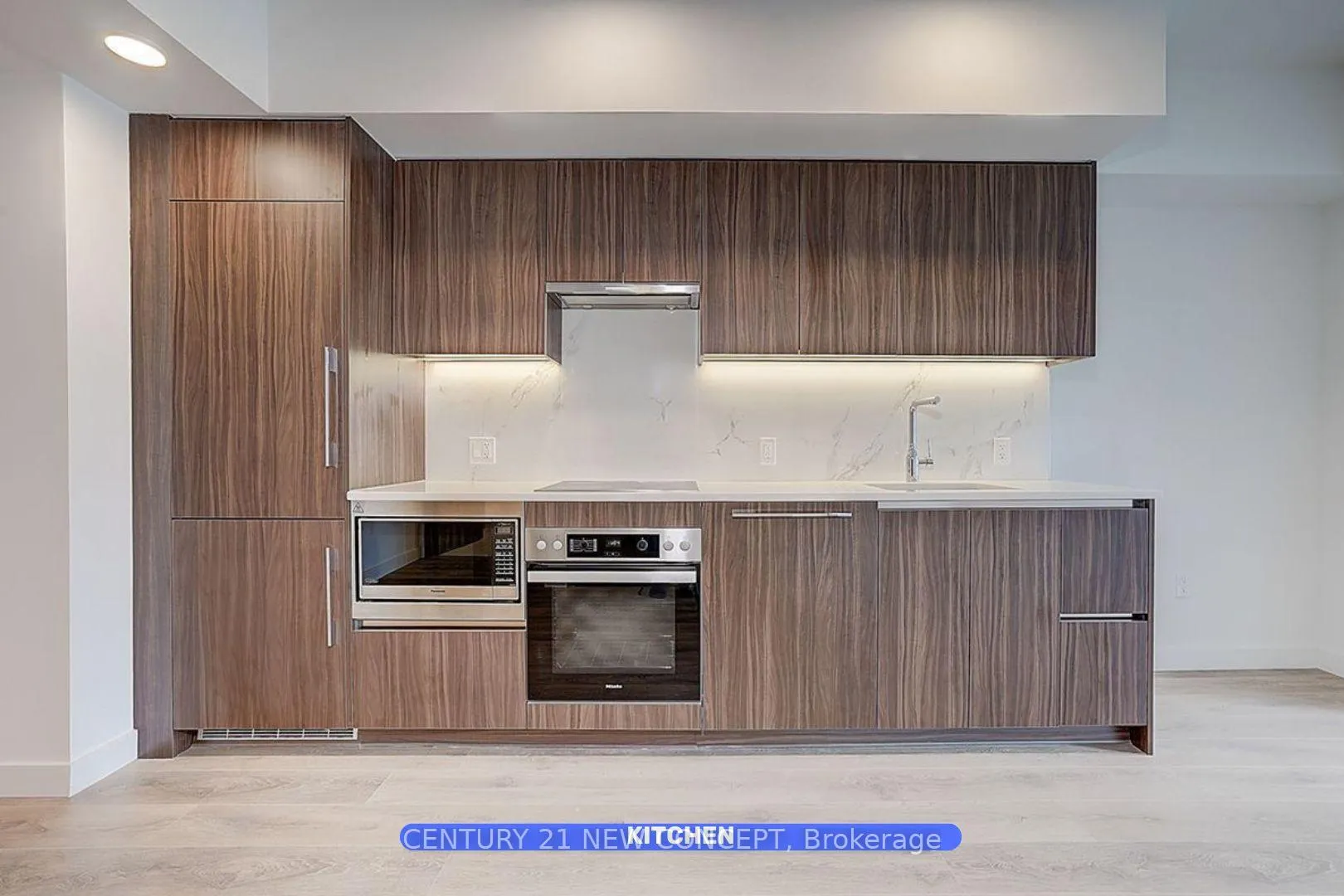 Photo 13 of Unit 936, 1 Concord Cityplace Way, Toronto, Waterfront Communities — HOMEH