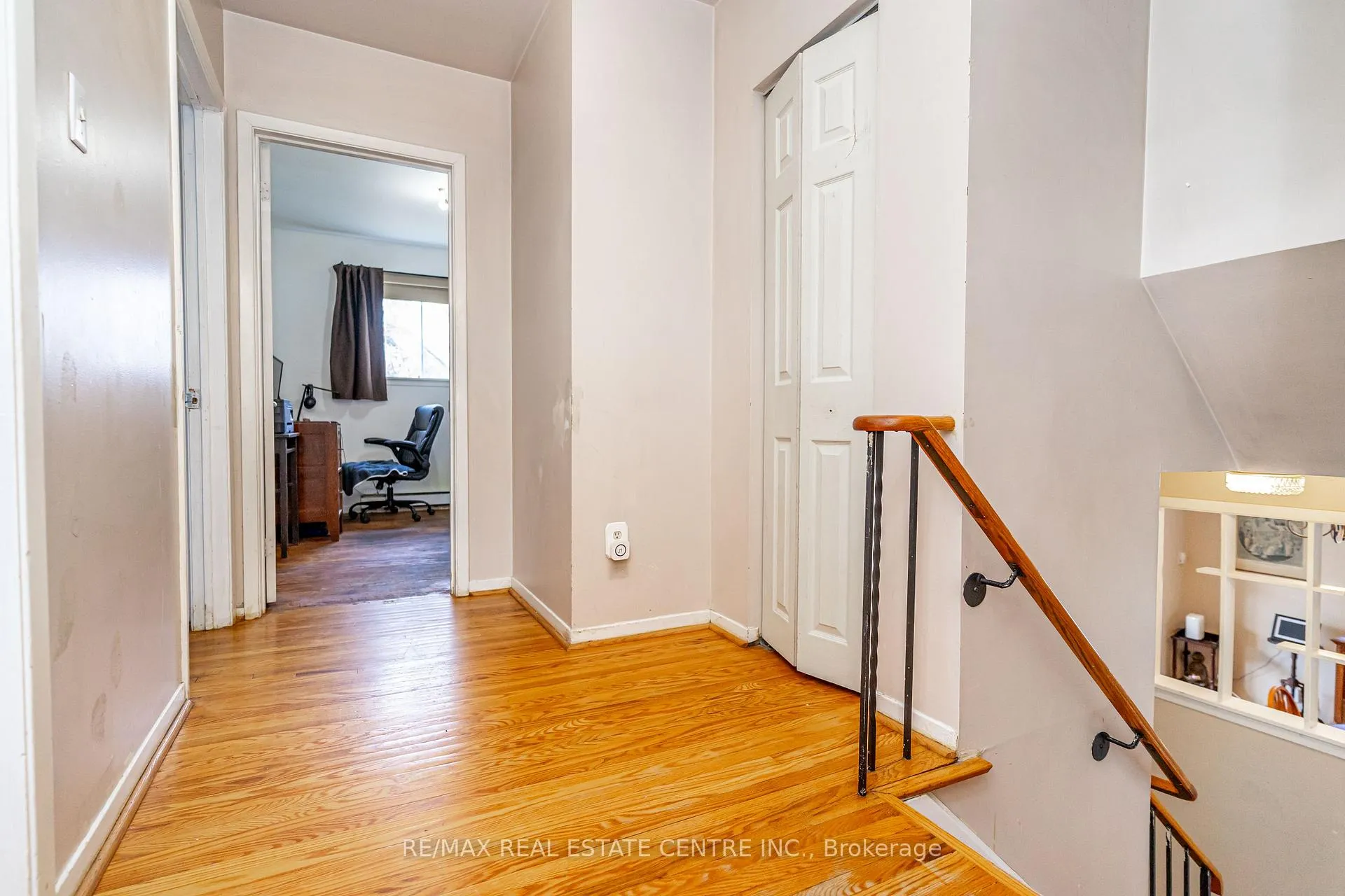 Photo 18 of 28 Cavendish Crescent, Brampton, Avondale — HOMEH