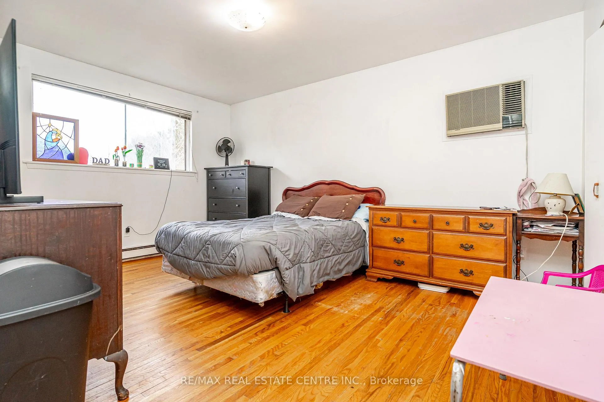 Photo 19 of 28 Cavendish Crescent, Brampton, Avondale — HOMEH