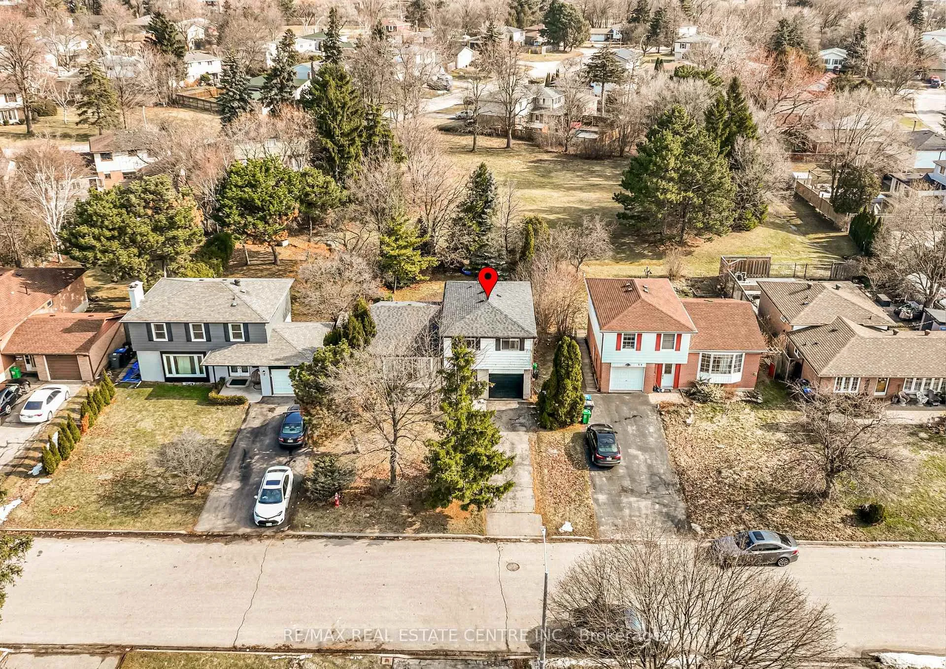 Photo 34 of 28 Cavendish Crescent, Brampton, Avondale — HOMEH