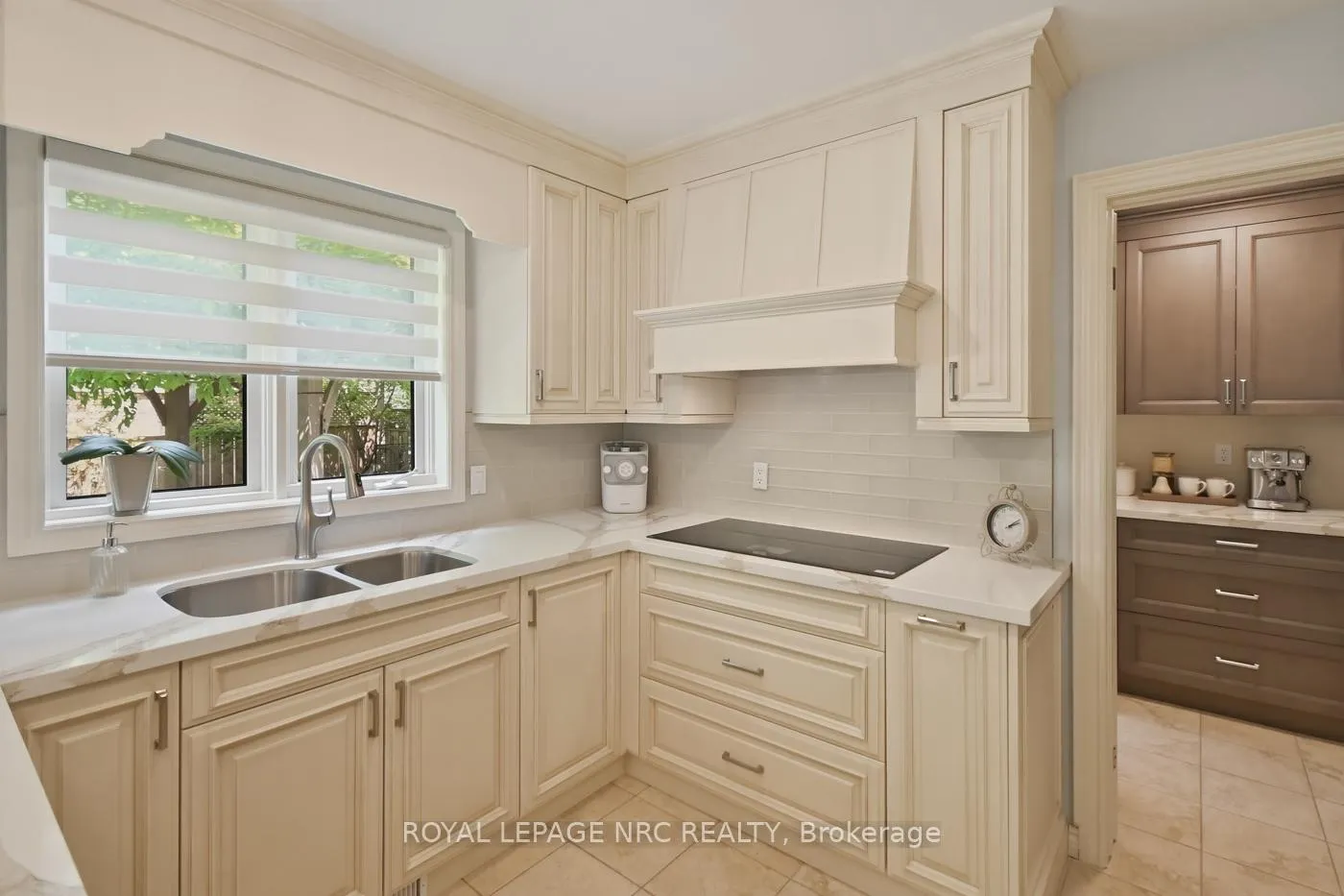Photo 26 of 15 Brigantine Court, St. Catharines, Port Weller — HOMEH