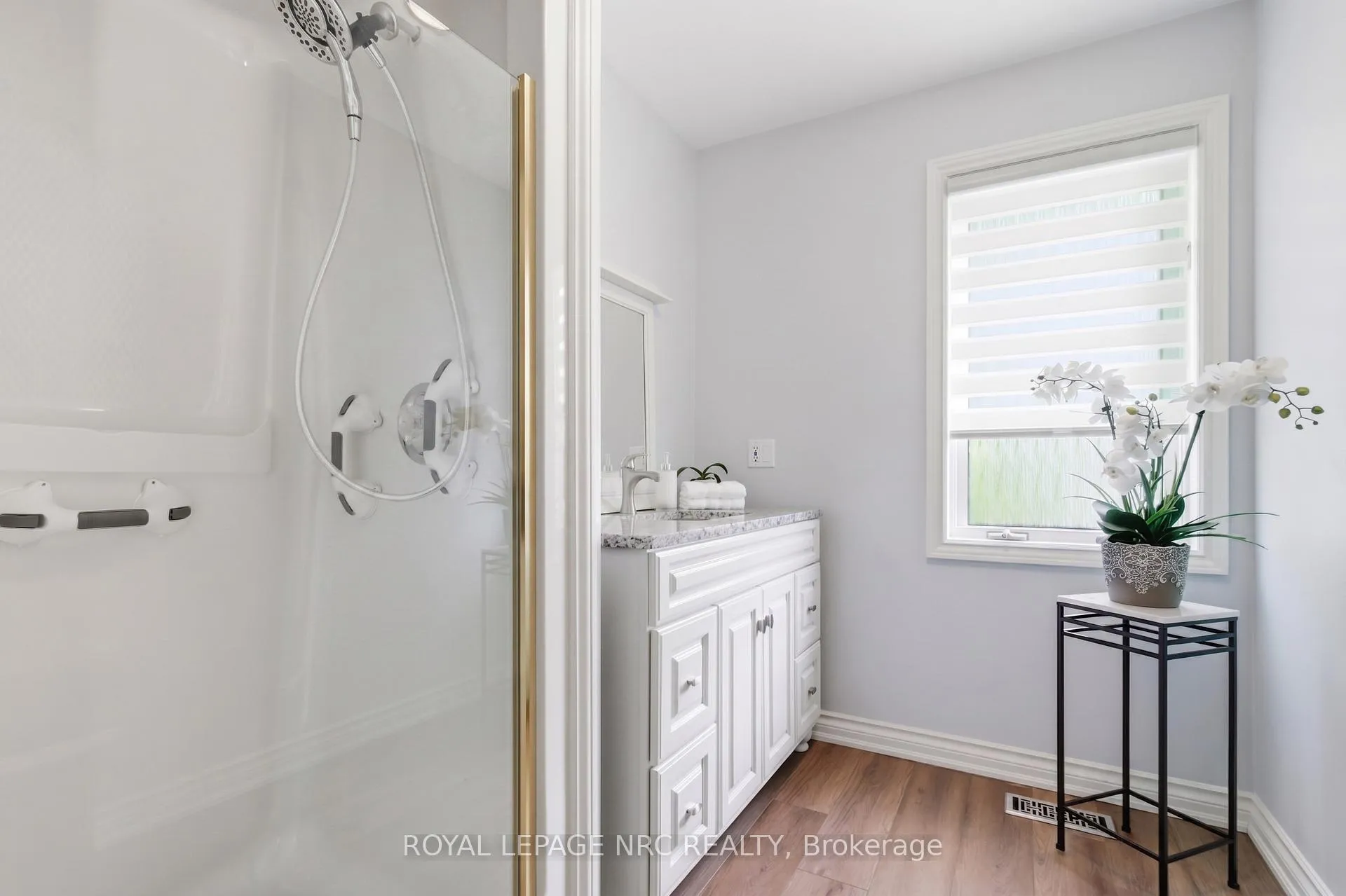 Photo 39 of 15 Brigantine Court, St. Catharines, Port Weller — HOMEH