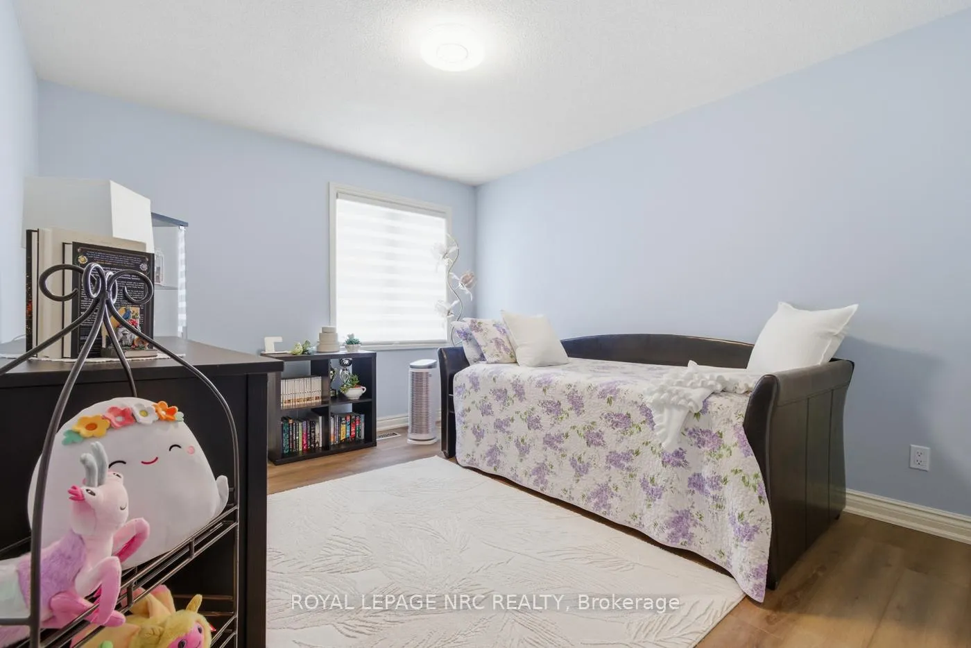 Photo 41 of 15 Brigantine Court, St. Catharines, Port Weller — HOMEH