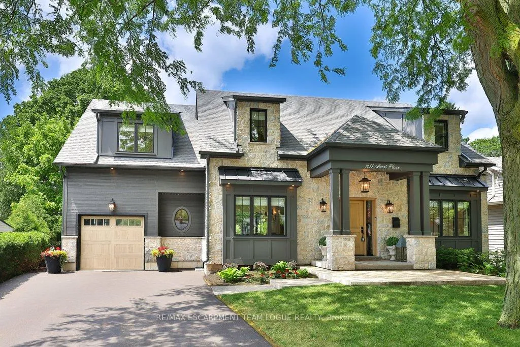 Photo 1 of 211 Ascot Place, Burlington, LaSalle — HOMEH