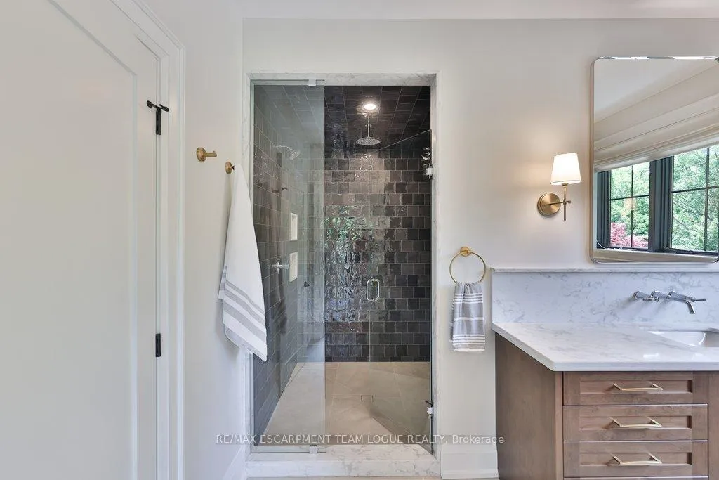 Photo 26 of 211 Ascot Place, Burlington, LaSalle — HOMEH