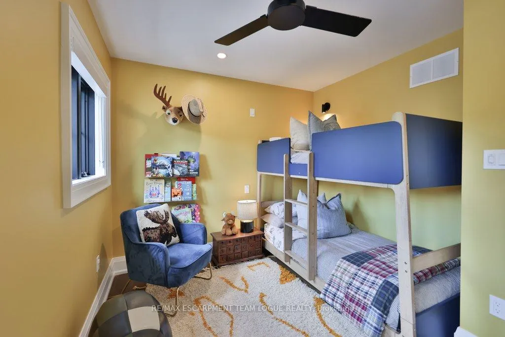 Photo 28 of 211 Ascot Place, Burlington, LaSalle — HOMEH