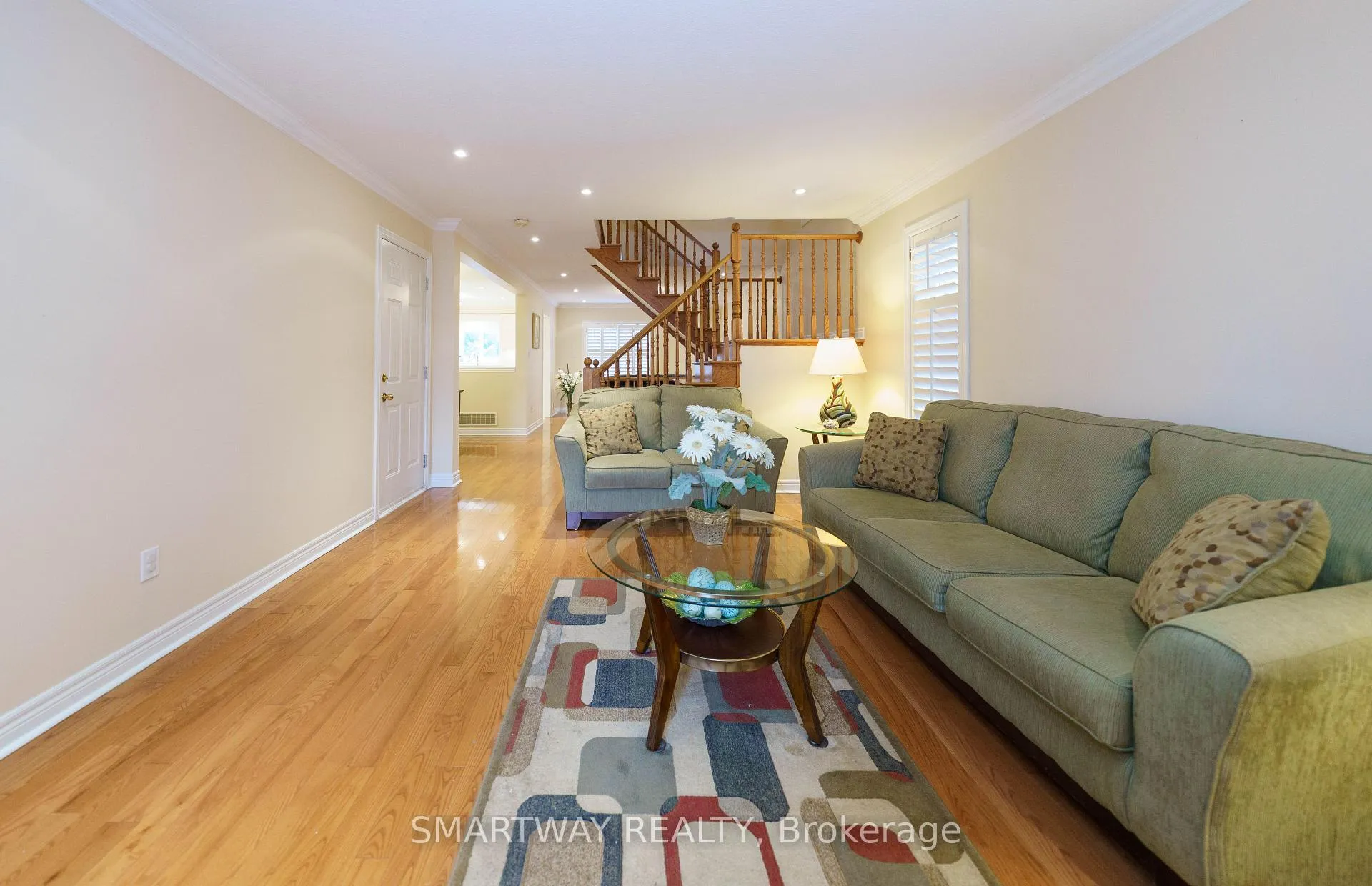 Photo 9 of 42 Peachwood Crescent, Hamilton, Stoney Creek — HOMEH