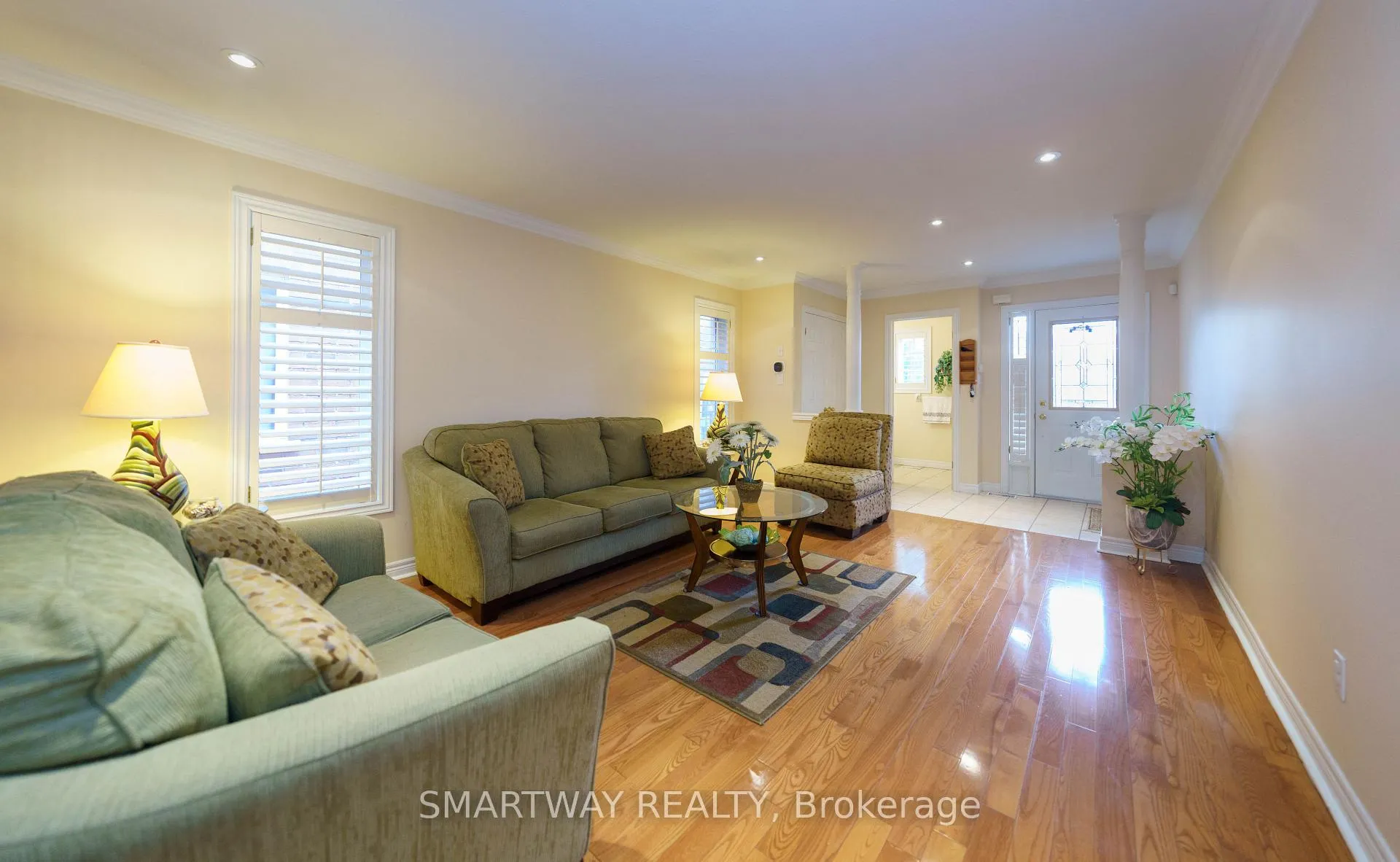 Photo 10 of 42 Peachwood Crescent, Hamilton, Stoney Creek — HOMEH