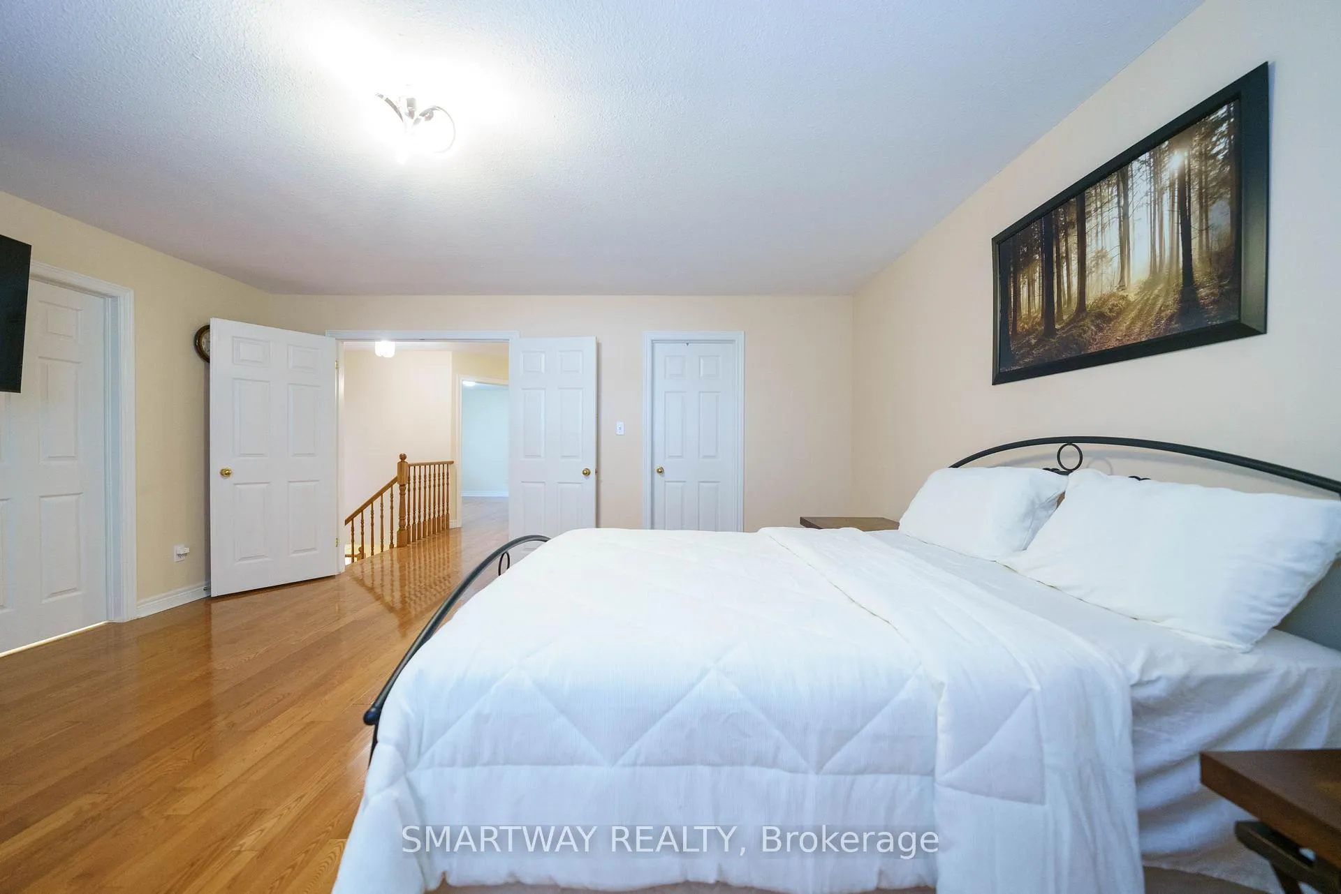 Photo 28 of 42 Peachwood Crescent, Hamilton, Stoney Creek — HOMEH