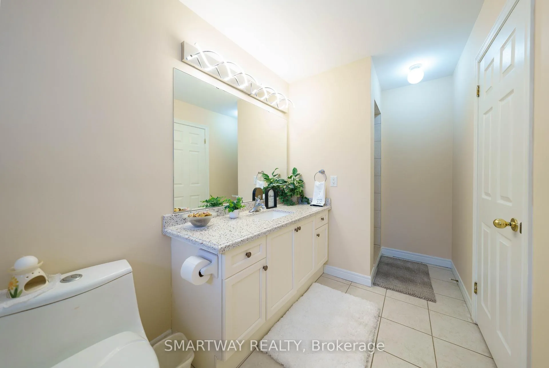 Photo 30 of 42 Peachwood Crescent, Hamilton, Stoney Creek — HOMEH