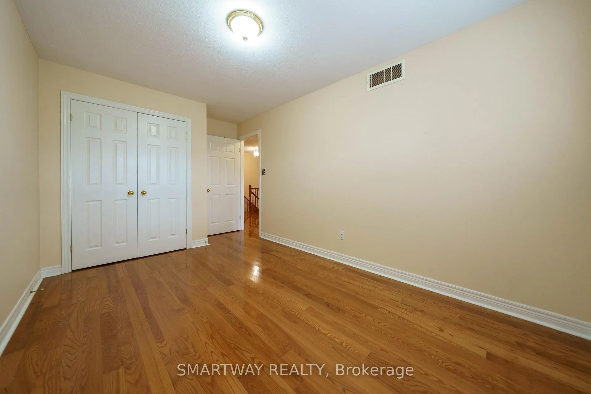Photo 37 of 42 Peachwood Crescent, Hamilton, Stoney Creek — HOMEH