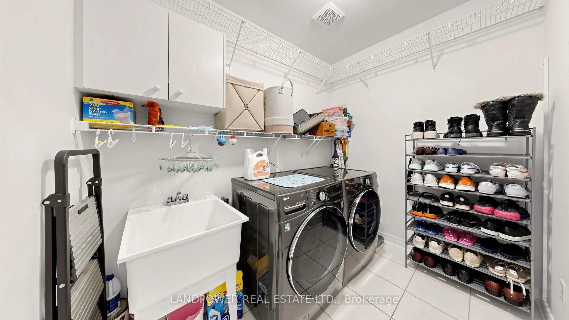 Photo 15 of 49 Winter Creek Crescent, Markham, Victoria Manor-Jennings Gate — HOMEH