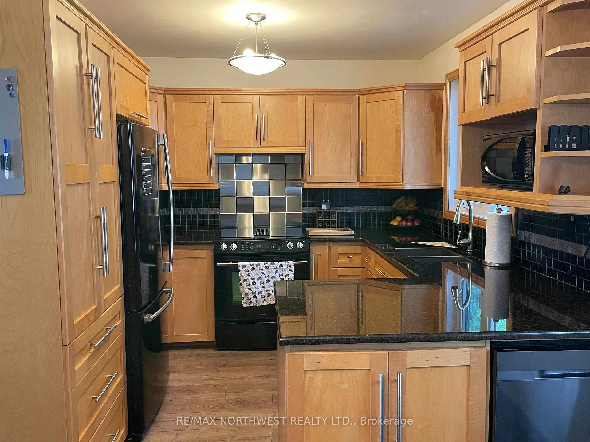 Photo 3 of 12 Ingall Drive, Dryden, Pronger Park — HOMEH