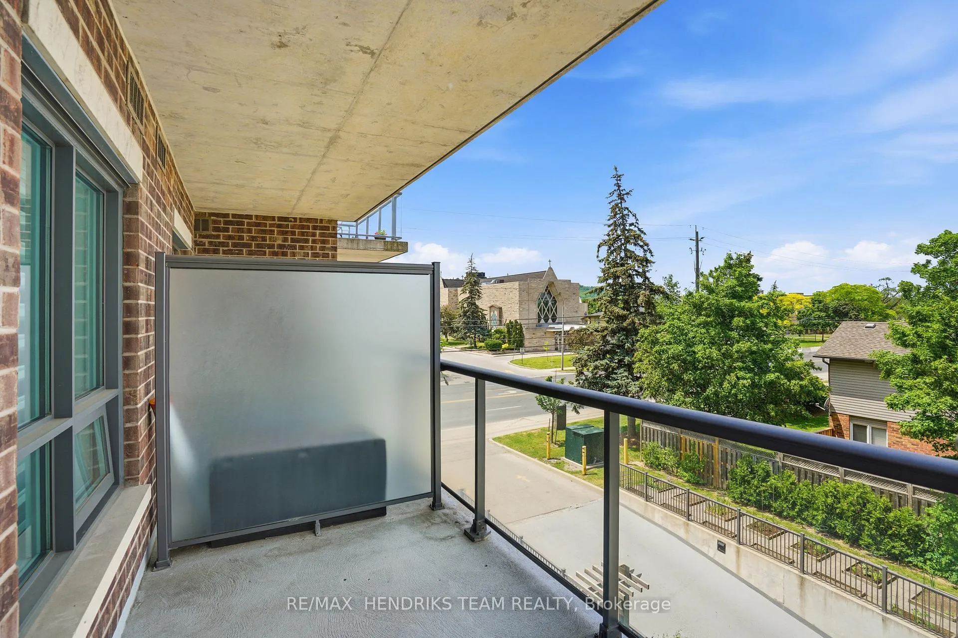 Photo 19 of Unit 304, 319 Highway 8, Hamilton, Stoney Creek — HOMEH
